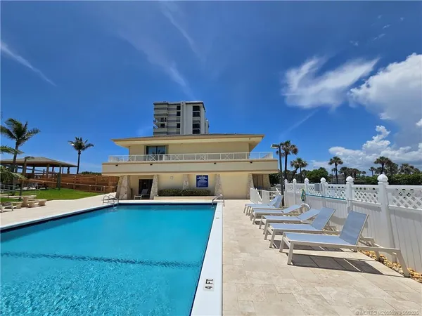 $2,900 | 10600 South Ocean Drive, Unit 709, Jensen Beach, FL 34957