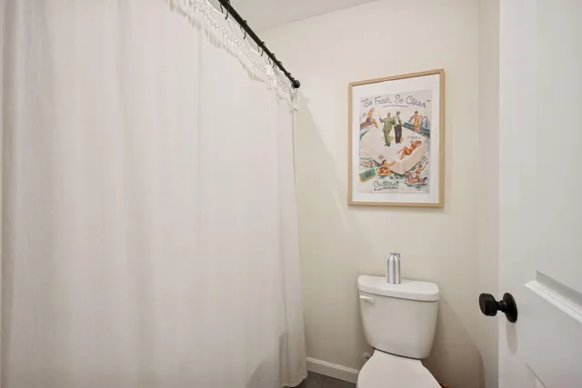 $400,000 | 7150 Walnut Grove Lane North, Maple Grove, MN 55311