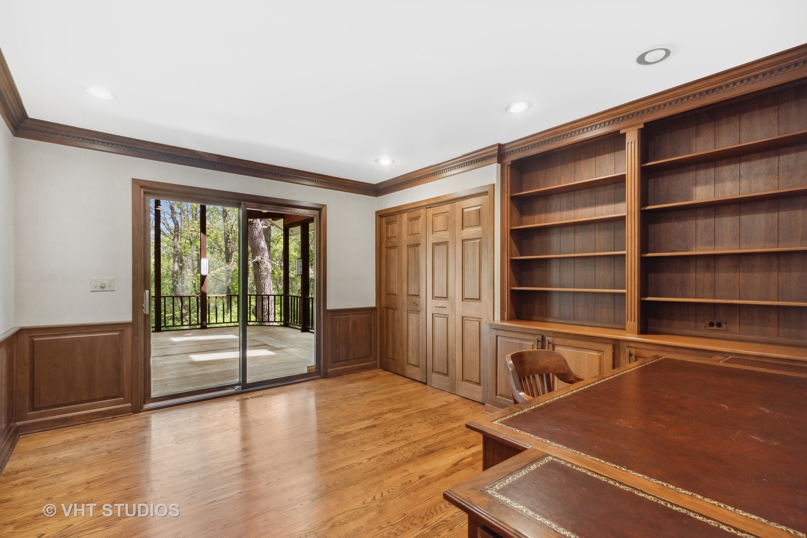 26848 Highway 22 Barrington, IL 60010 - Photo 22 of 38 a room with furniture and a floor to ceiling window