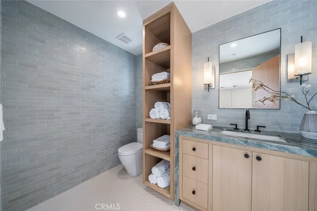 $49,500 | 32101 South Coast Highway, Laguna Beach, CA 92651