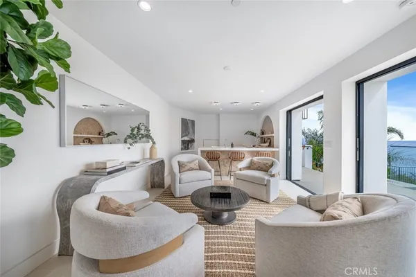 $49,500 | 32101 South Coast Highway, Laguna Beach, CA 92651