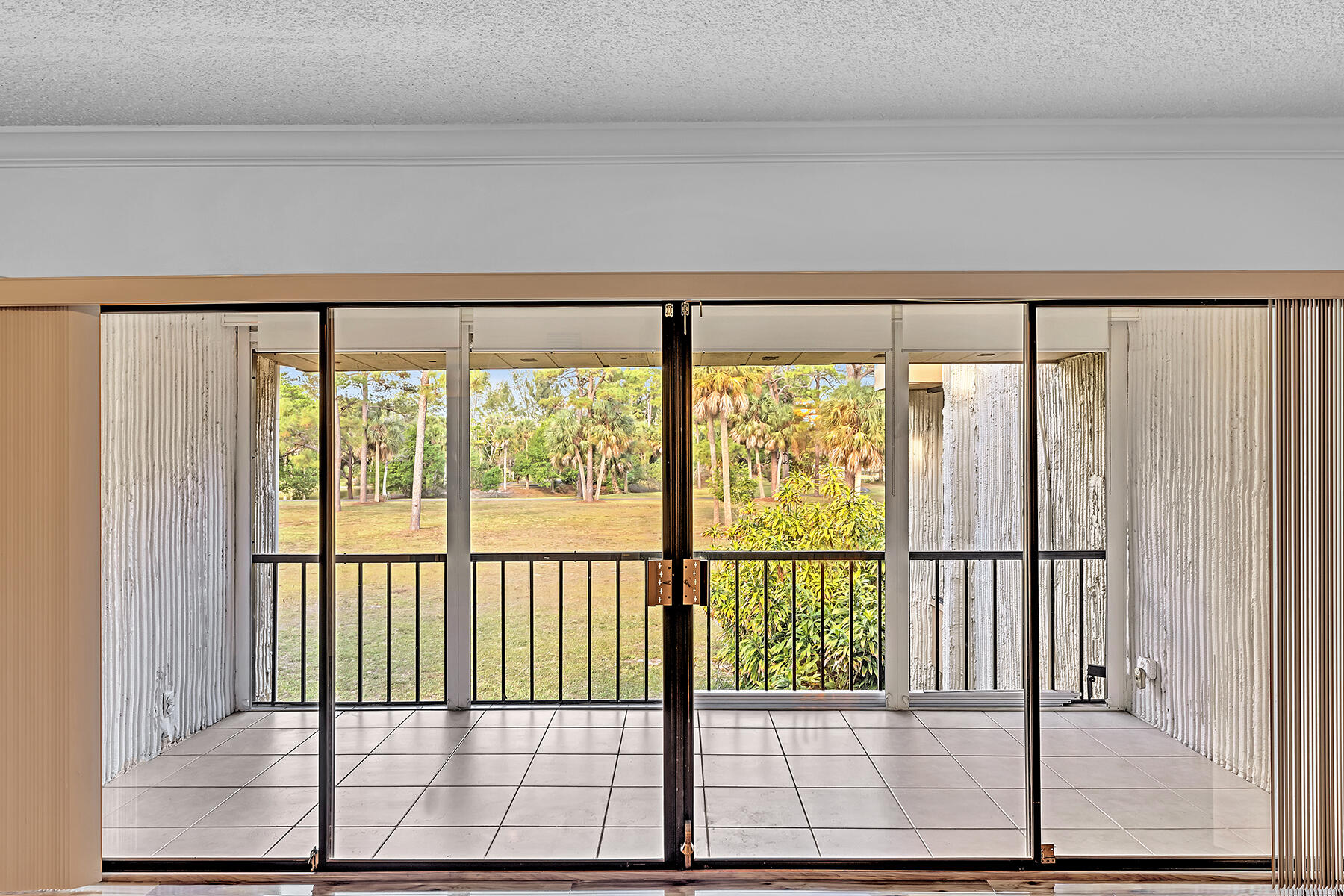 22039 Cocoa Palm Way, Unit 250 Boca Raton, FL 33433 - Photo 18 of 62 Parque Placido views