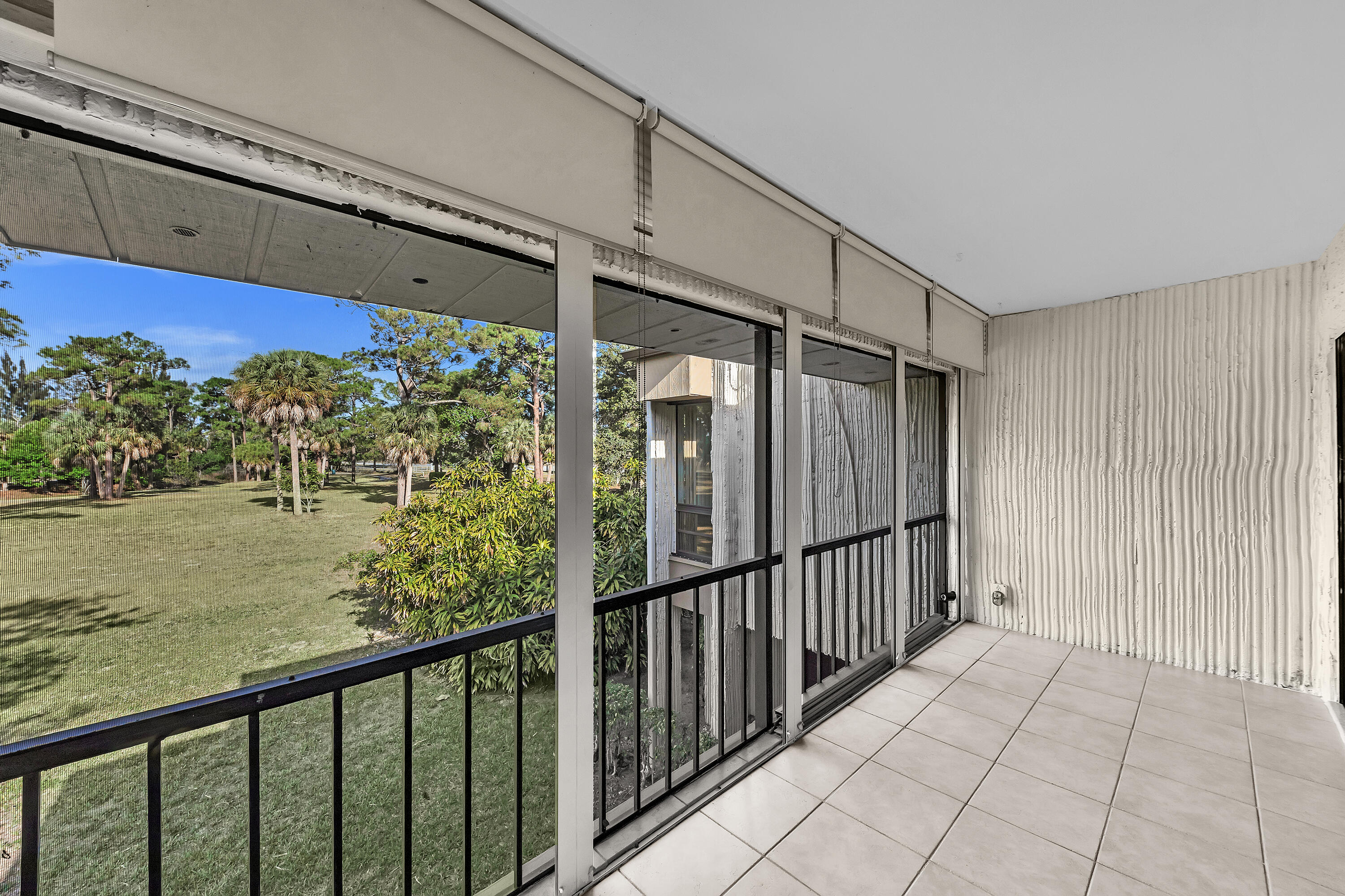 22039 Cocoa Palm Way, Unit 250 Boca Raton, FL 33433 - Photo 21 of 62 Park