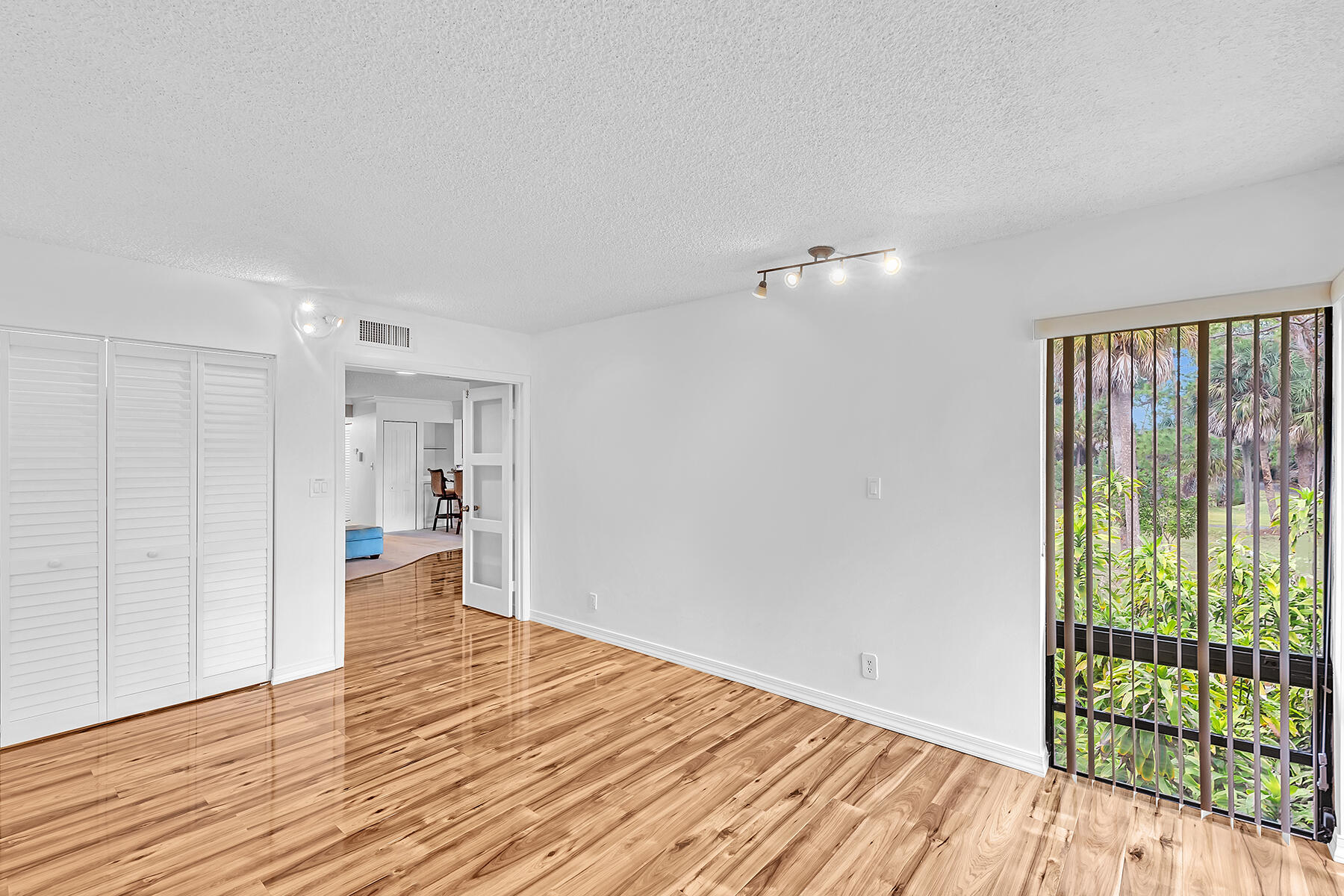 22039 Cocoa Palm Way, Unit 250 Boca Raton, FL 33433 - Photo 3 of 62 Third bedroom/office