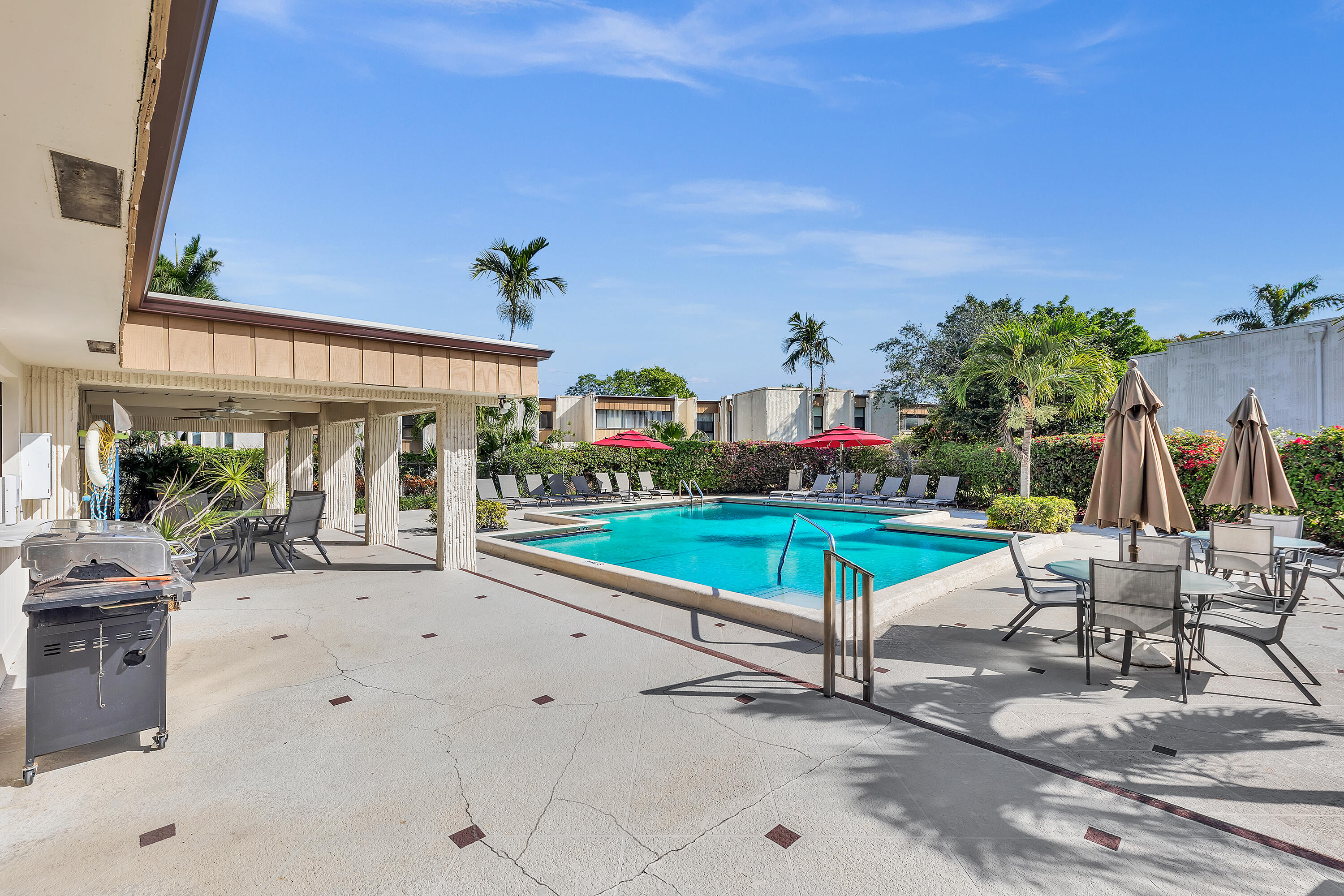 22039 Cocoa Palm Way, Unit 250 Boca Raton, FL 33433 - Photo 44 of 62 1st heated pool