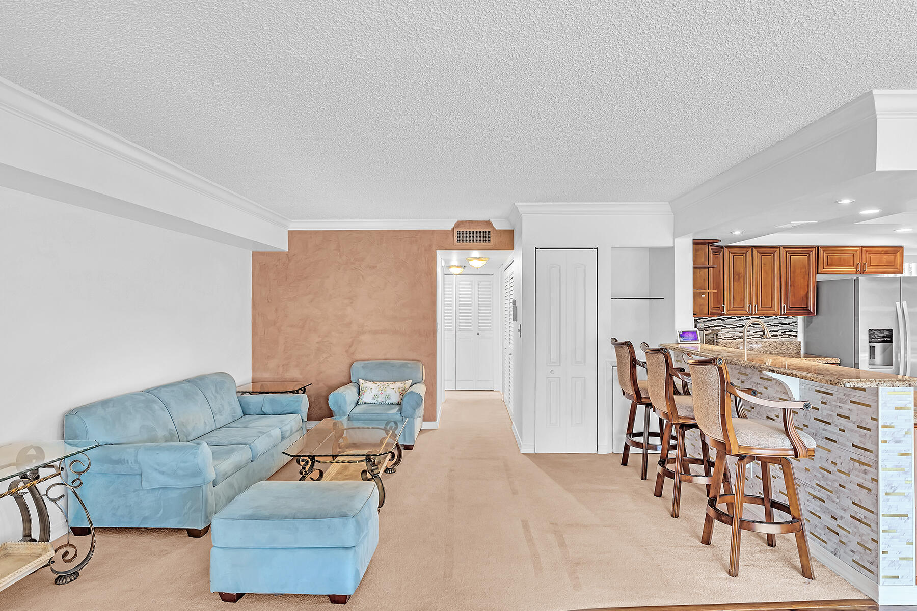 22039 Cocoa Palm Way, Unit 250 Boca Raton, FL 33433 - Photo 6 of 62 Living area