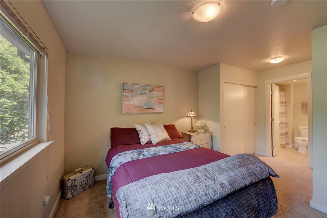 9805 Avondale Road Northeast, Unit Q247 Redmond, WA 98052 - Photo 9 of 15 Gallery Image 9