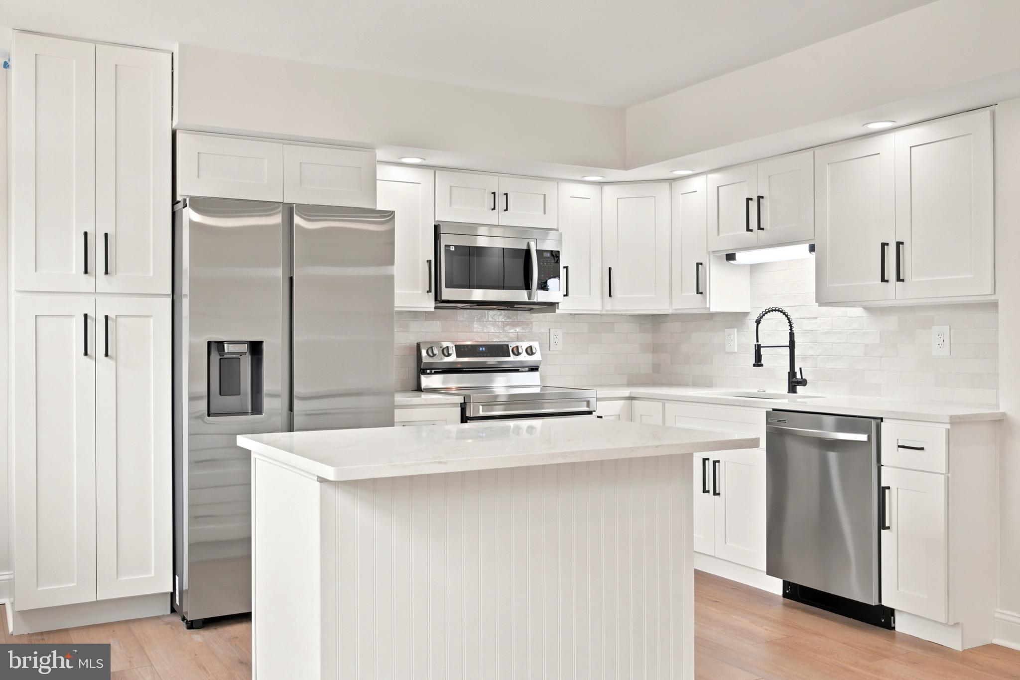 3511 Carey Road Philadelphia, PA 19154 - Photo 13 of 28