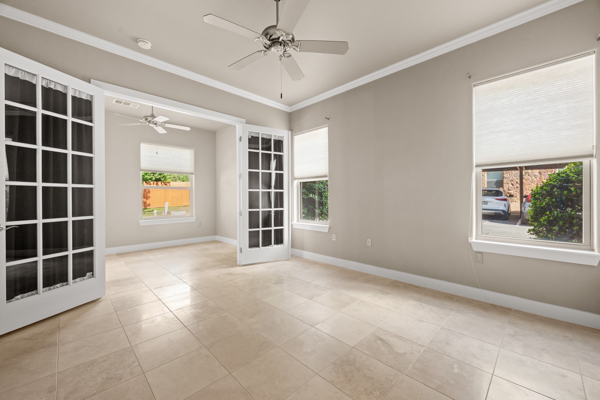 2216 Thornton Road, Unit 210 Austin, TX 78704 - Photo 16 of 27