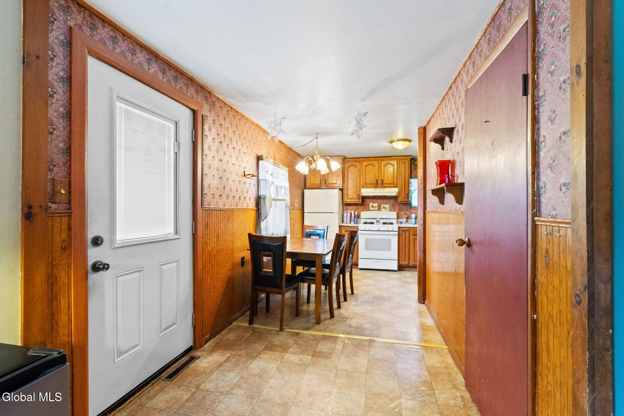 894 Noonan Road Fort Johnson, NY 12070 - Photo 8 of 28 19-web-or-mls-894-noonan-rd