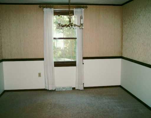 1604 Old State Road Gibsonia, PA 15044 - Photo 3 of 7 Dining Room.