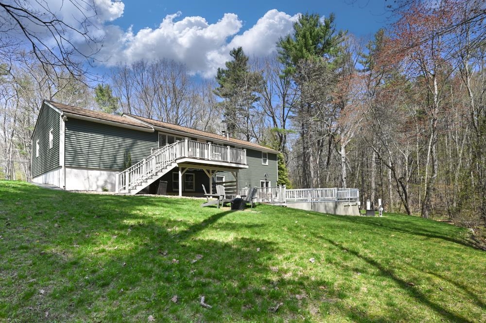 30 Morrison Road Windham, NH 03087 - Photo 5 of 37