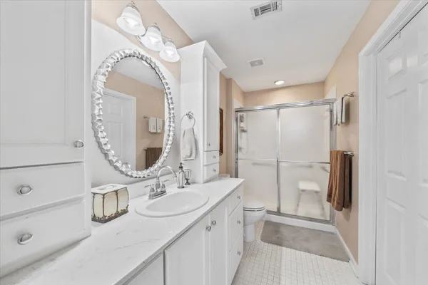 $274,900 | 7467 Appling Chase Cove, Unit 60, Cordova, TN 38016