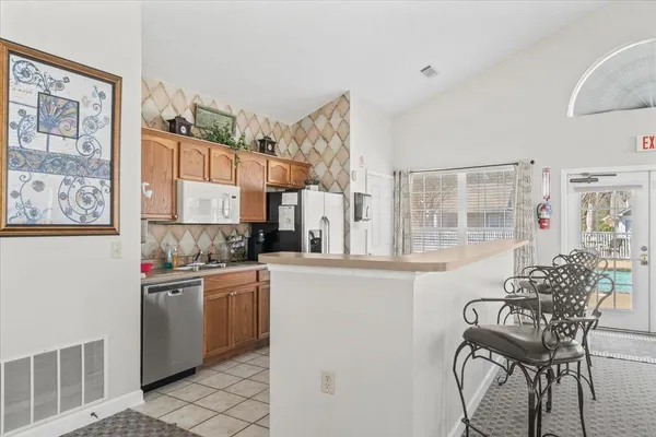 $274,900 | 7467 Appling Chase Cove, Unit 60, Cordova, TN 38016