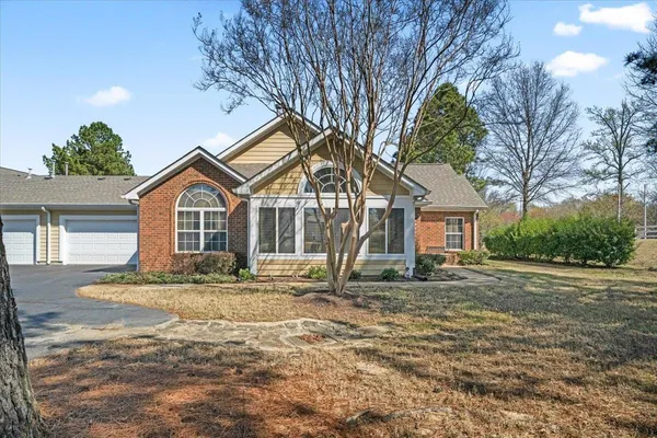 $274,900 | 7467 Appling Chase Cove, Unit 60, Cordova, TN 38016