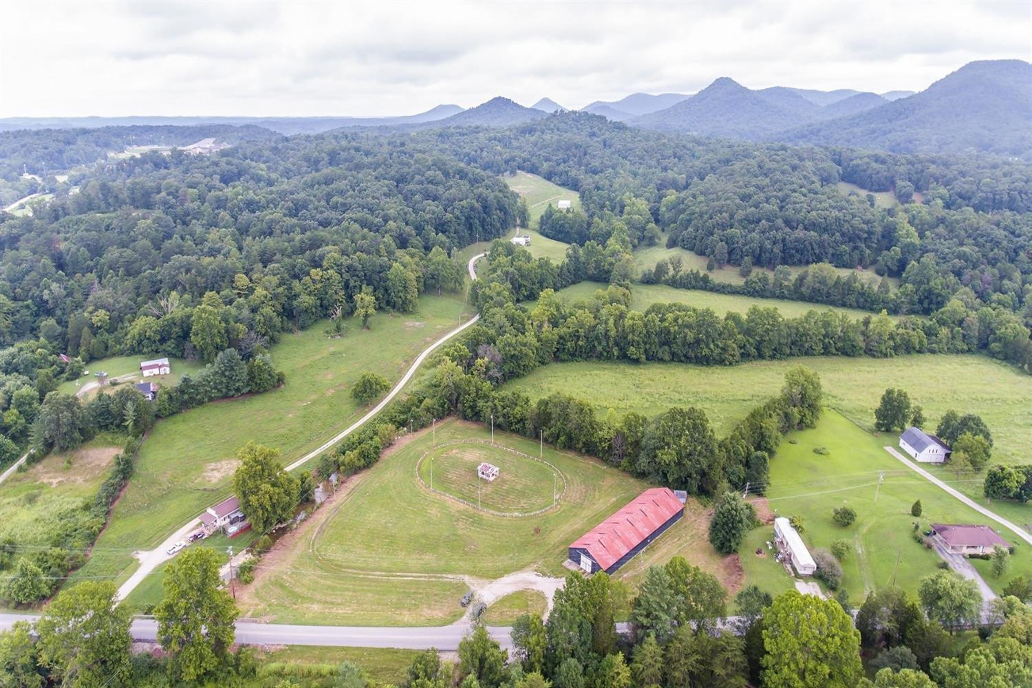 371 White Oak Road Irvine, KY 40336 - Photo 1 of 12 Photo 1