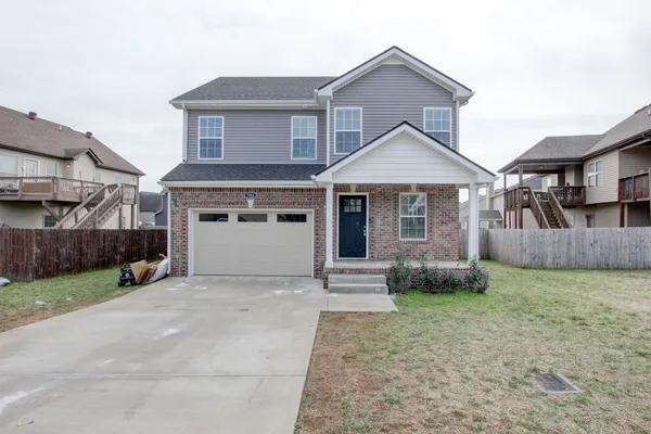 $1,895 | 702 Ellie Nat Drive, Clarksville, TN 37040