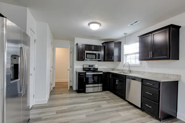 $1,895 | 702 Ellie Nat Drive, Clarksville, TN 37040