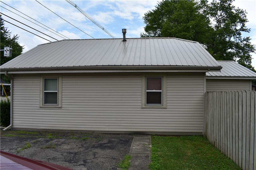 2721 Mounds Road Anderson, IN 46016 - Photo 3 of 15