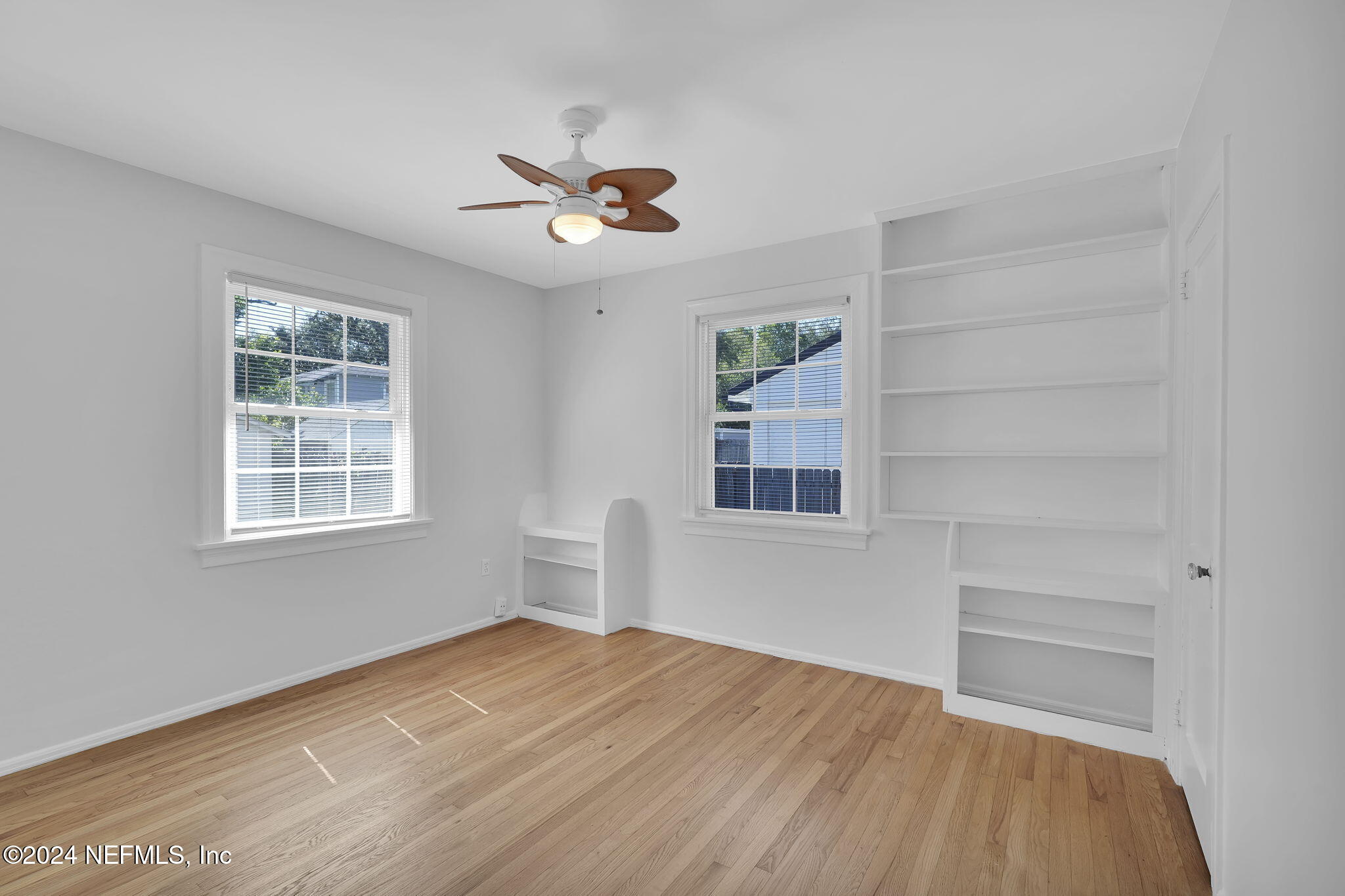 1722 Kingswood Road Jacksonville, FL 32207 - Photo 22 of 26 23-web-or-mls-1722 Kingswood Rd_023