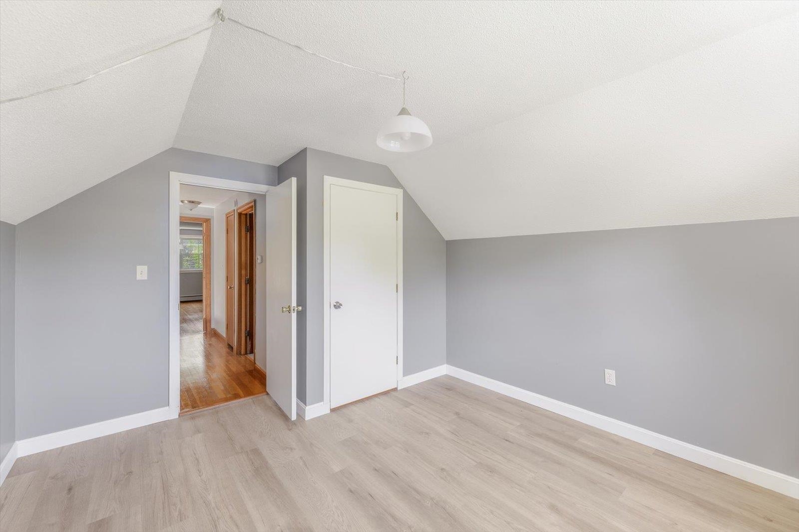 11 Woodridge Road Keene, NH 03431 - Photo 28 of 44 Gallery Image 28