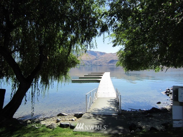 116 Riviera Place Chelan, WA 98816 - Photo 8 of 13 Gallery Image 8