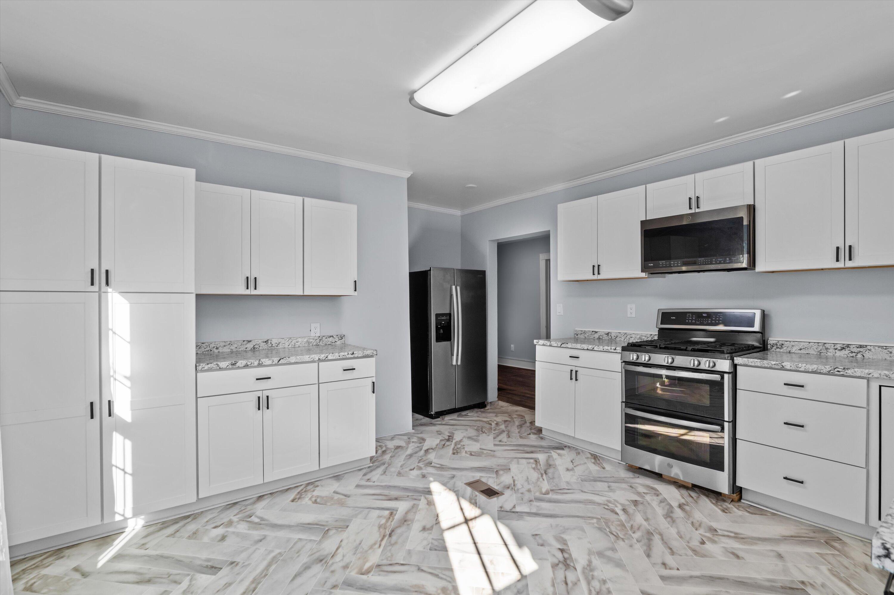 305 Gordon Street Thomson, GA 30824 - Photo 13 of 45 13-P1560680