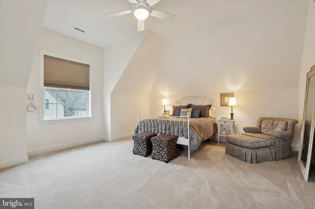 $1,299,900 | 204 Pelham Court, Flourtown, PA 19031