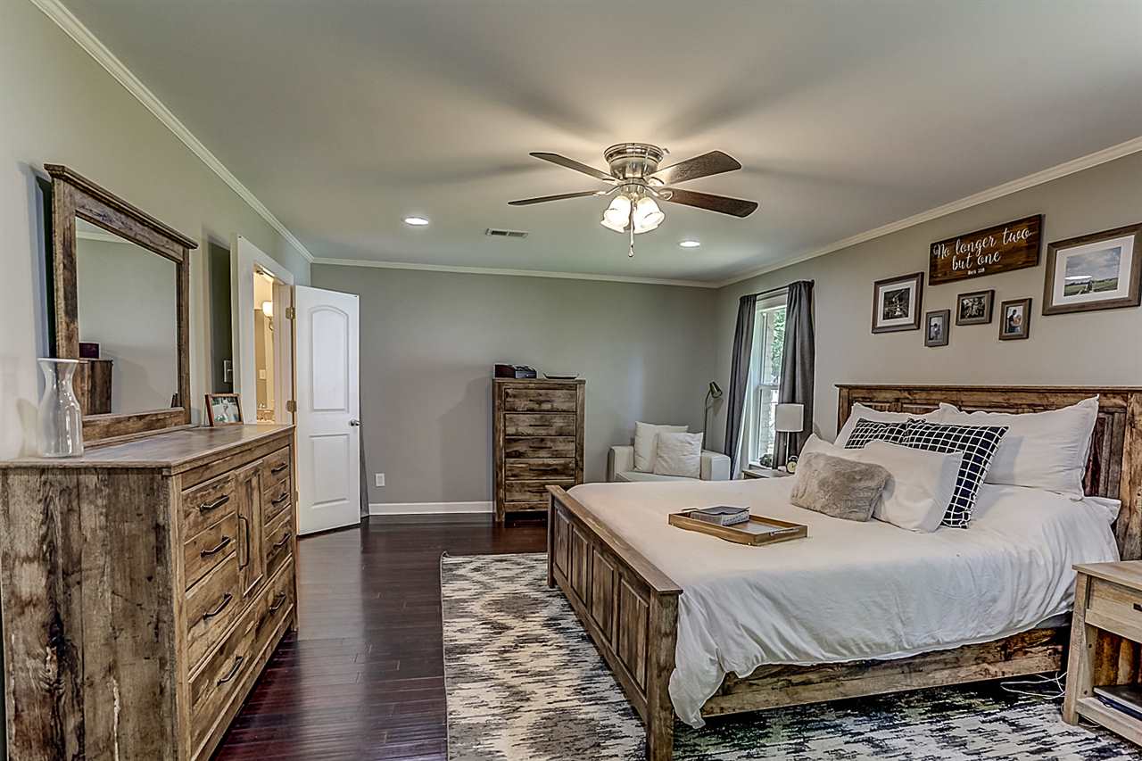 1612 Ivy Road Memphis, TN 38117 - Photo 12 of 21