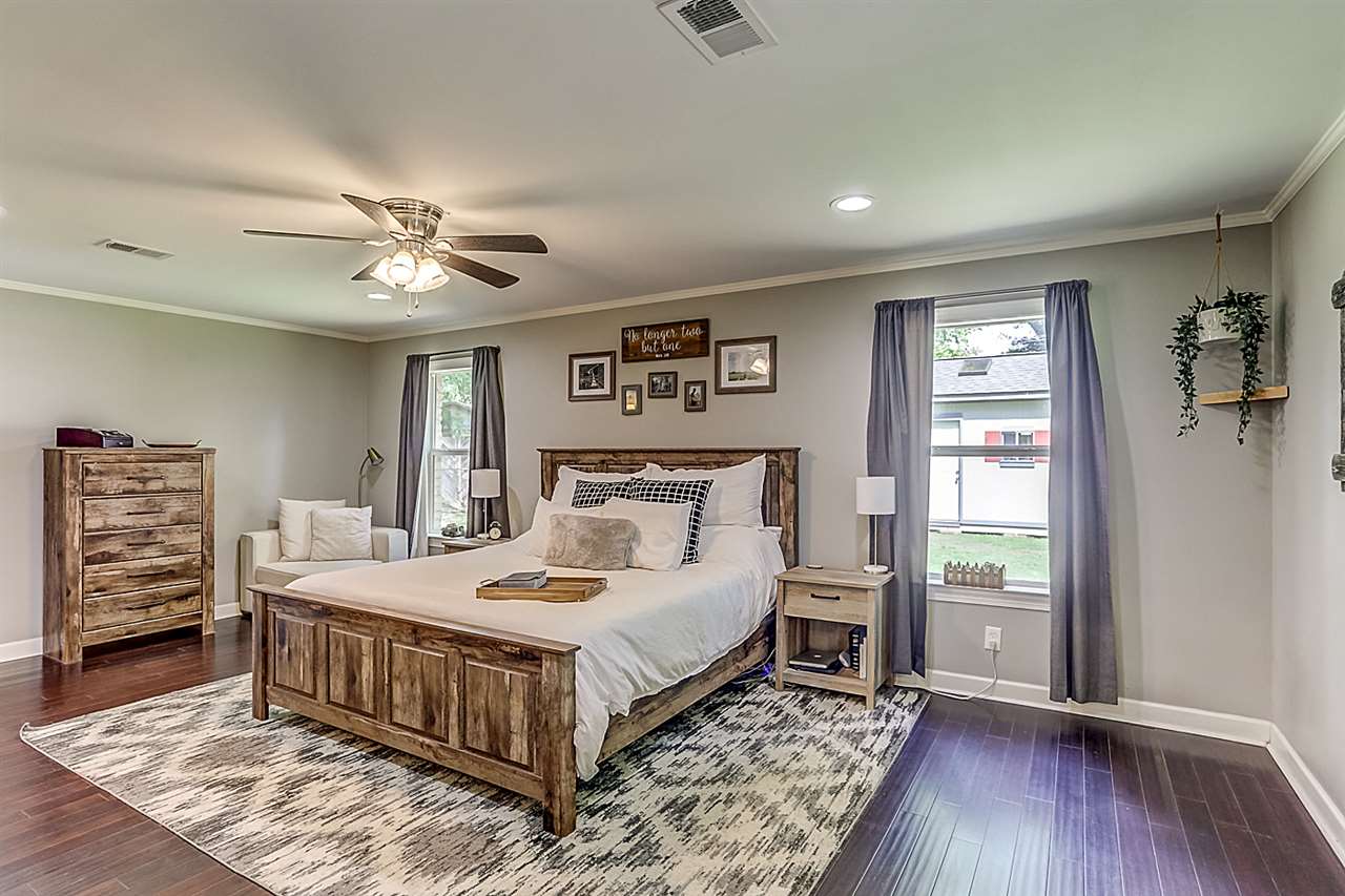 1612 Ivy Road Memphis, TN 38117 - Photo 13 of 21