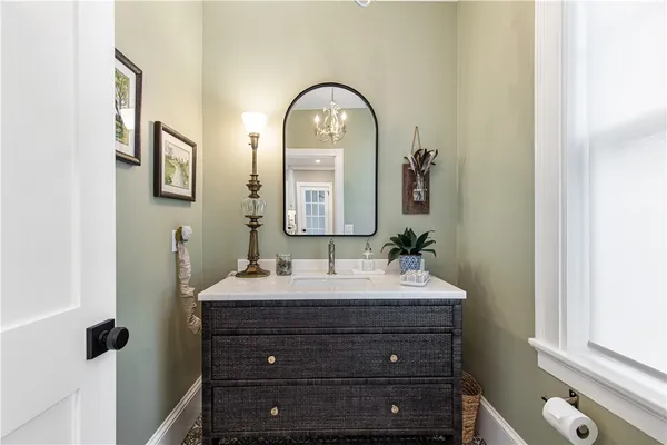 $18,500 | 21 Bedlow Avenue, Newport, RI 02840