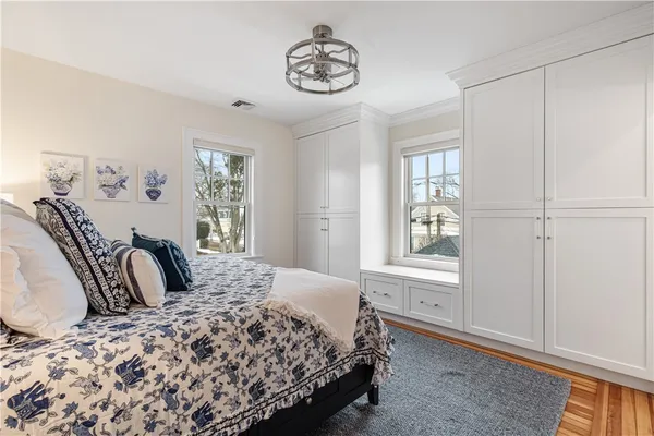 $18,500 | 21 Bedlow Avenue, Newport, RI 02840