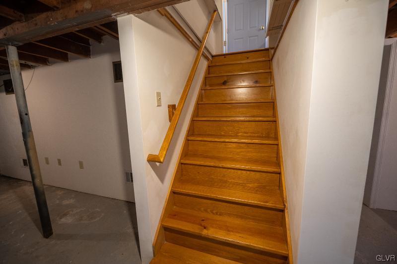 581 Atlas Road Northampton, PA 18067 - Photo 11 of 17 Gallery Image 11