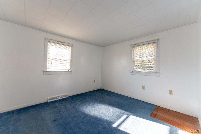 581 Atlas Road Northampton, PA 18067 - Photo 6 of 17 Gallery Image 6