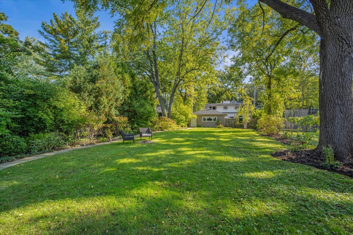 730 9th Street Wilmette, IL 60091 - Photo 13 of 47