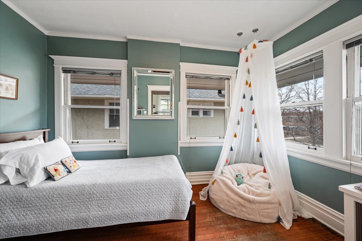 730 9th Street Wilmette, IL 60091 - Photo 29 of 47