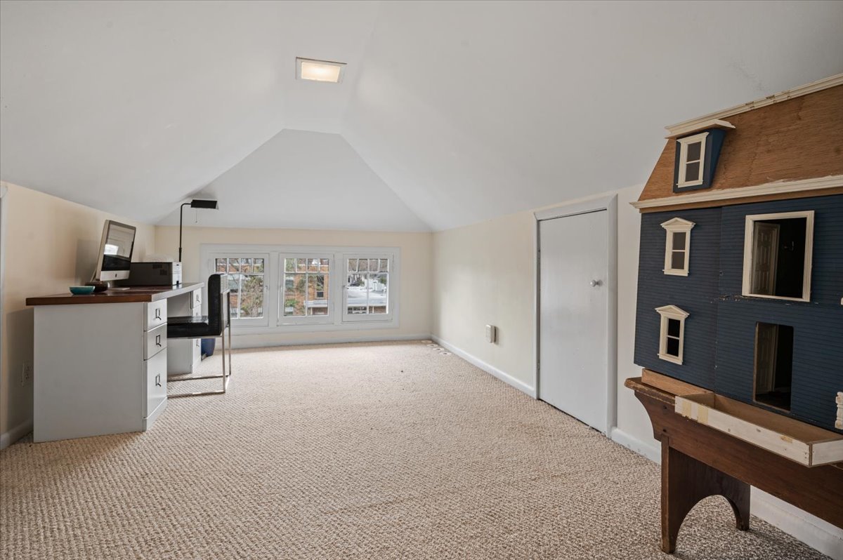 730 9th Street Wilmette, IL 60091 - Photo 32 of 47