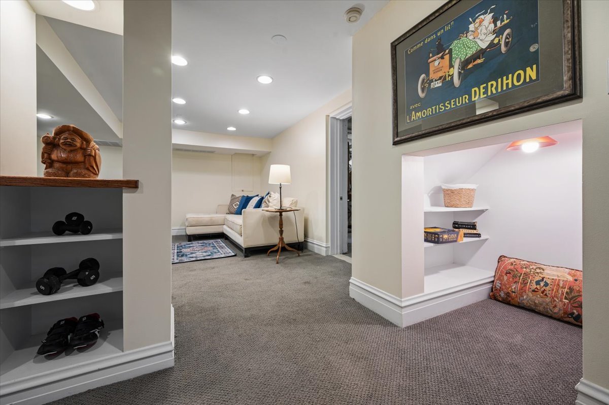 730 9th Street Wilmette, IL 60091 - Photo 33 of 47