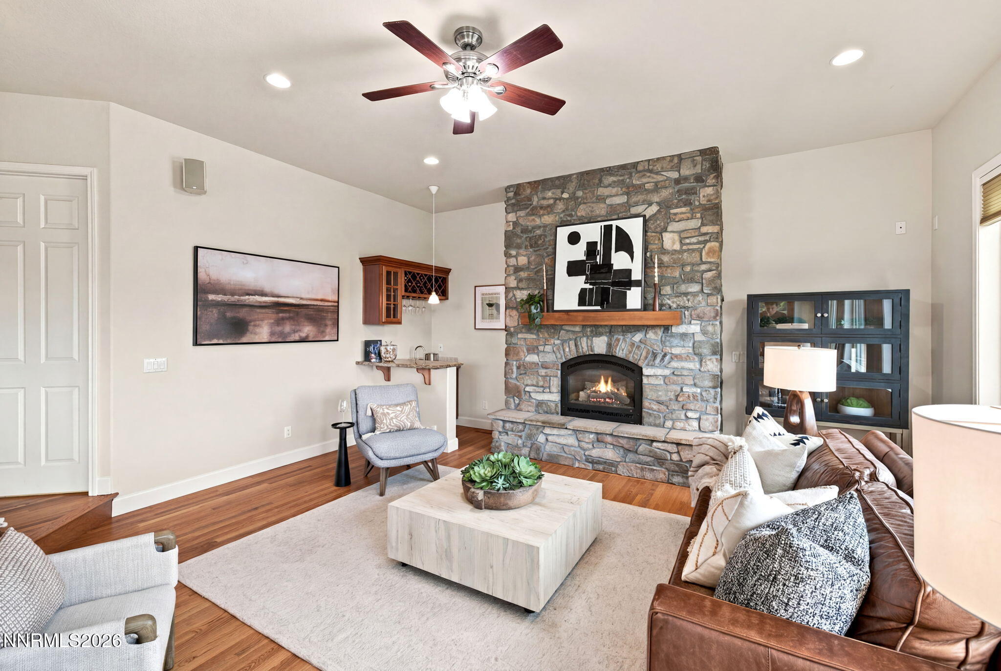 3385 Meridian Lane Reno, NV 89509 - Photo 22 of 67 31-web-or-mls-IMG_5392_reedit_9126123c_9