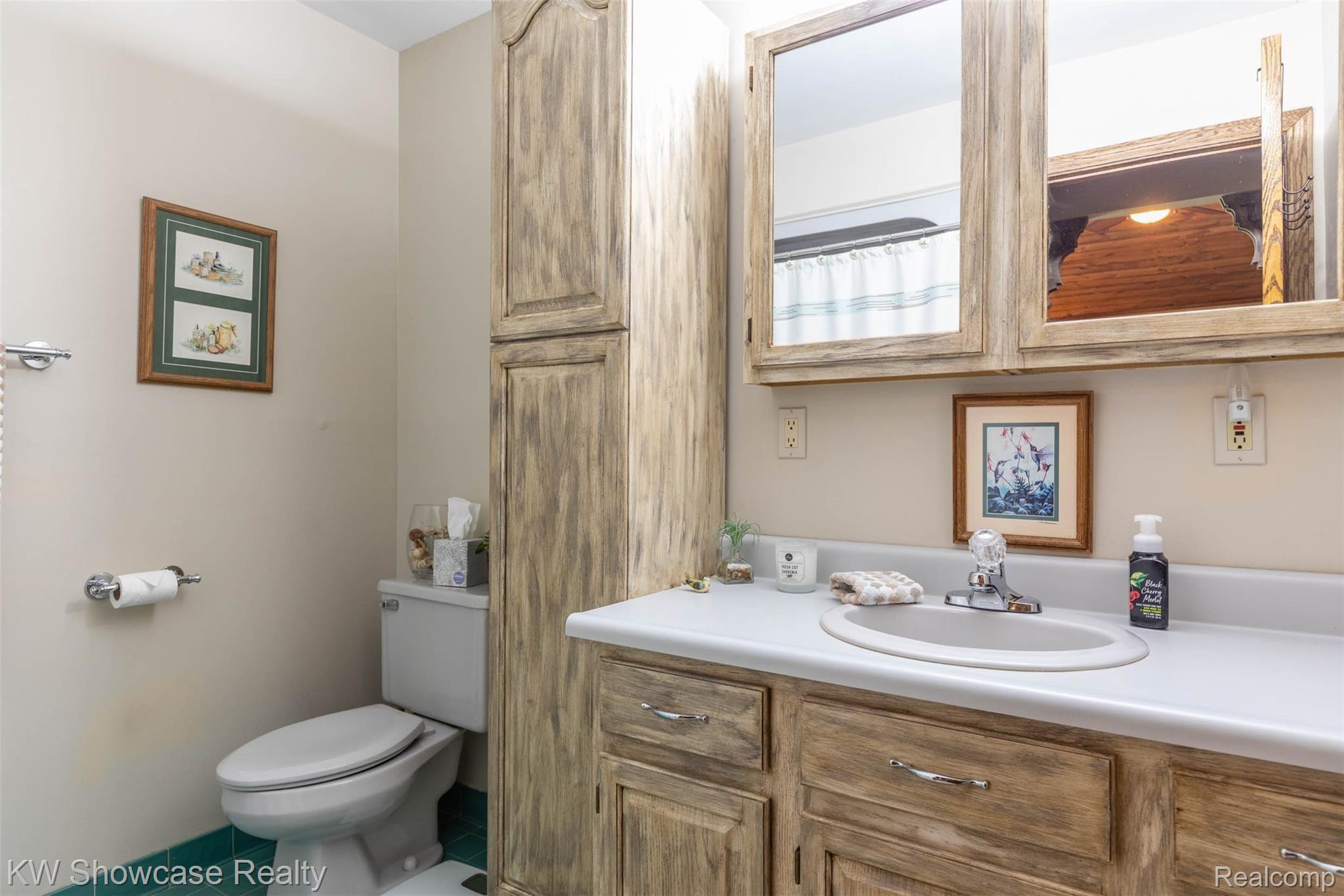 7790 Haley Road White Lake, MI 48383 - Photo 22 of 48 7790 Haley Rd-42.jpg