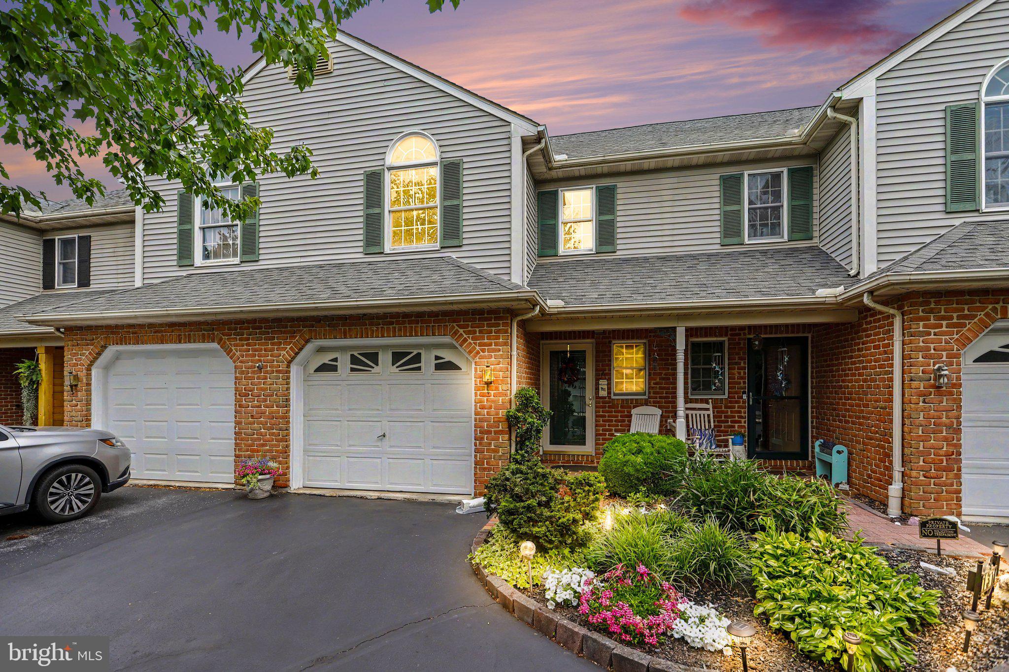 129 Pepperton Court Lititz, PA 17543 - Photo 1 of 32