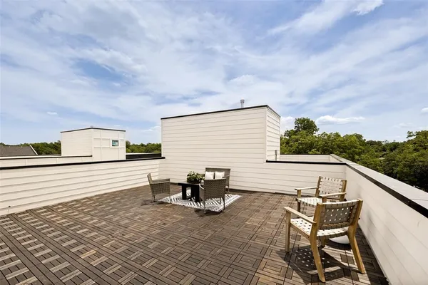 $3,400 | 5637 Live Oak Street, Unit 201, Dallas, TX 75206