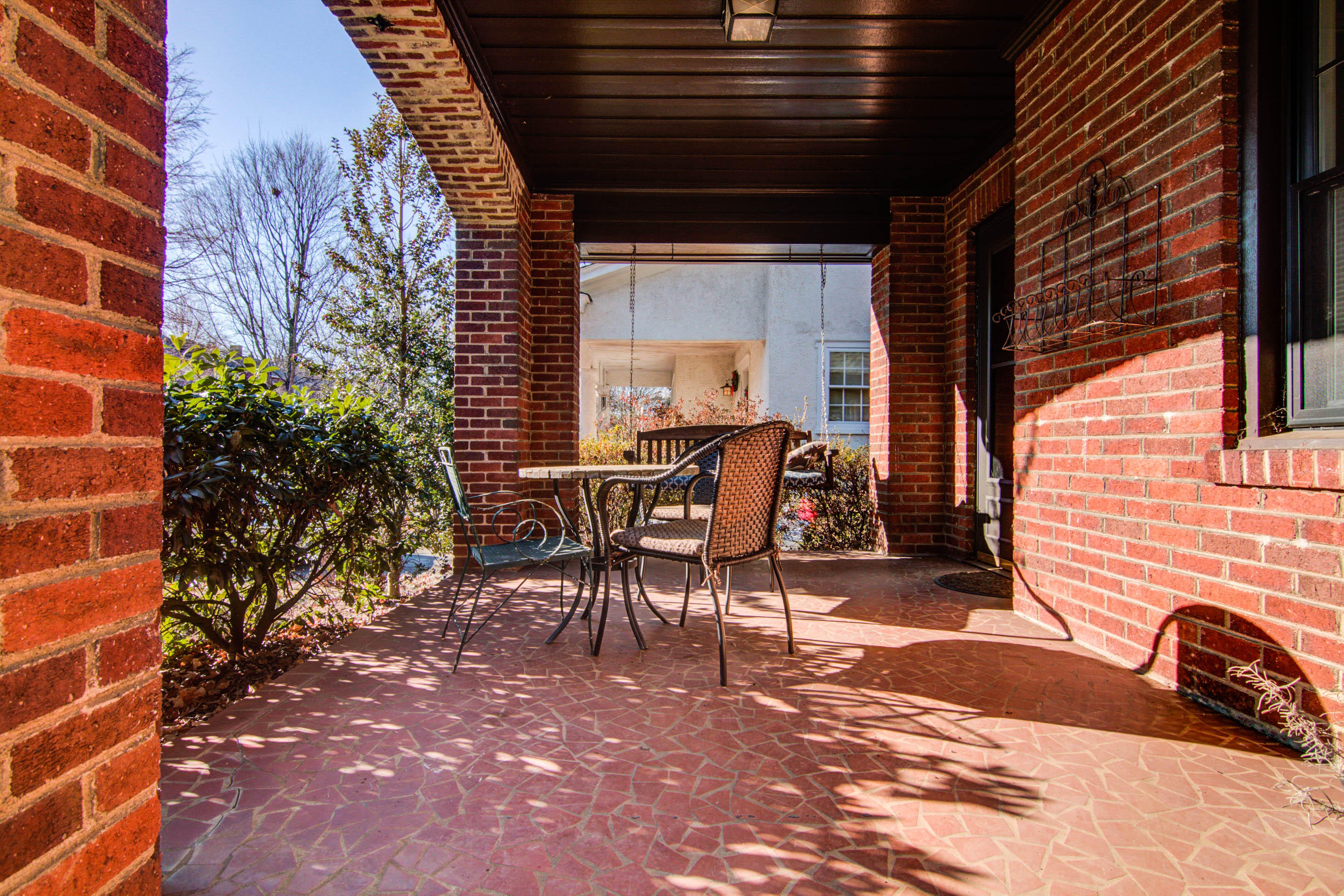 1831 Arlington Road Southwest Roanoke, VA 24015 - Photo 5 of 33 IMG_5546_47_48_49_50