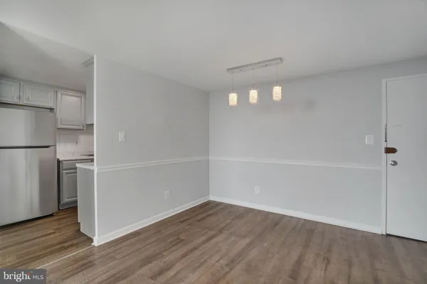 $2,500 | 4600 Duke Street, Unit 1613, Alexandria, VA 22304