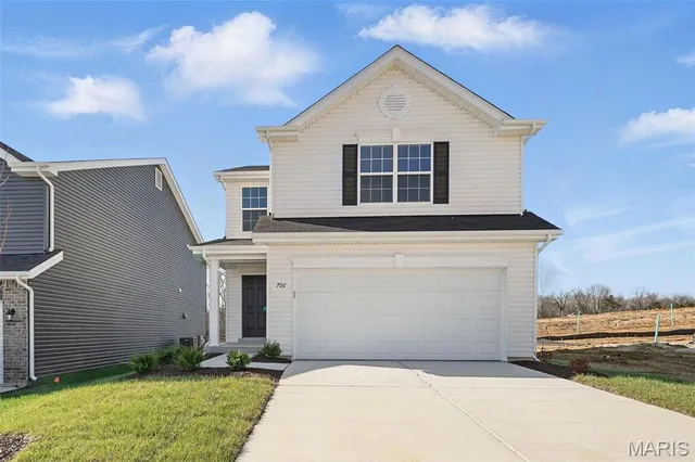 $282,500 | 706 Courtshire Crossing, Truesdale, MO 63380