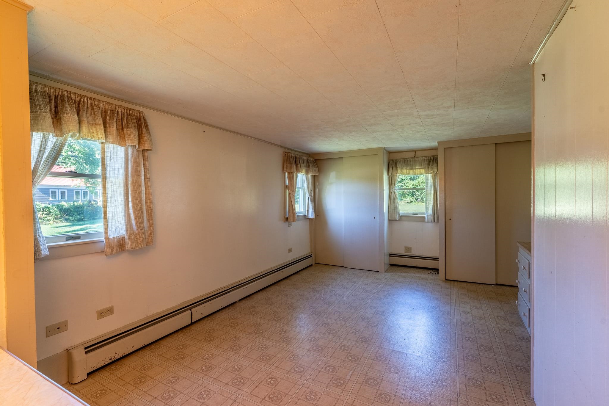 79 Middle Road Tuftonboro, NH 03816 - Photo 31 of 33 Gallery Image 31