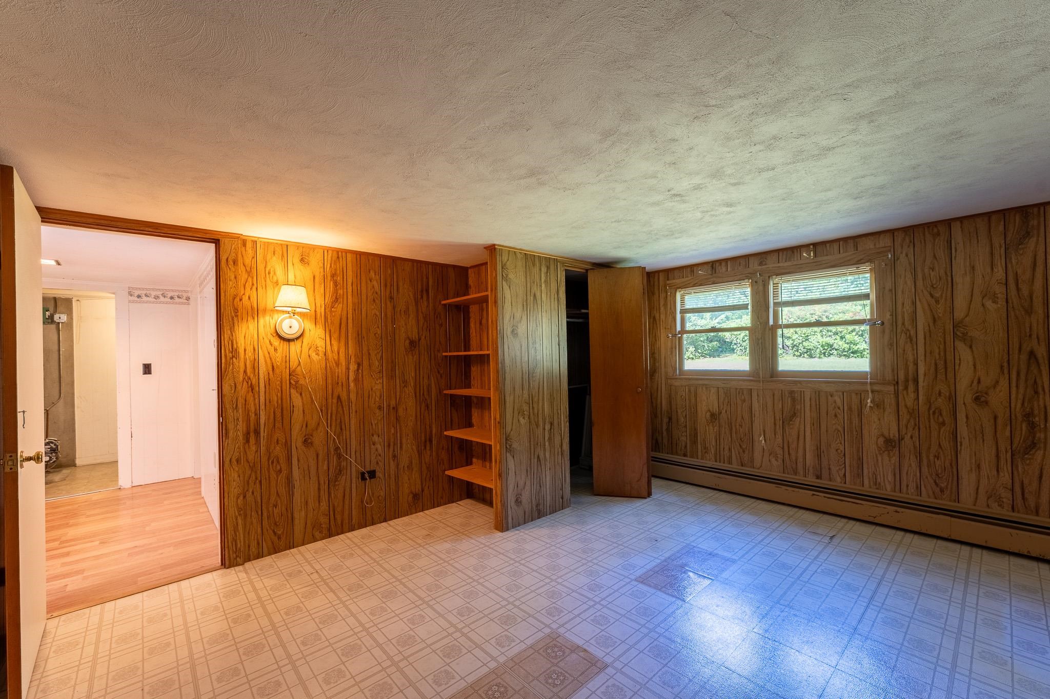 79 Middle Road Tuftonboro, NH 03816 - Photo 7 of 33 Gallery Image 7