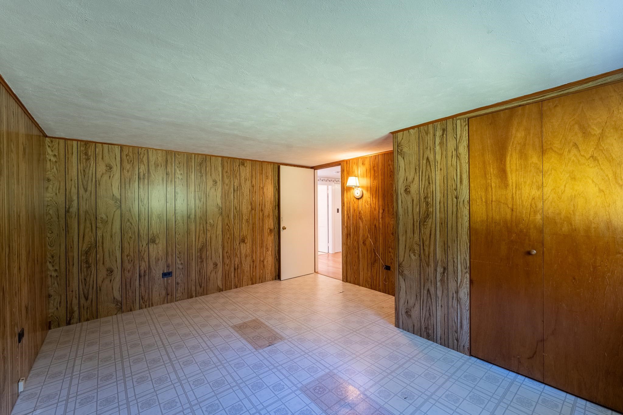 79 Middle Road Tuftonboro, NH 03816 - Photo 8 of 33 Gallery Image 8