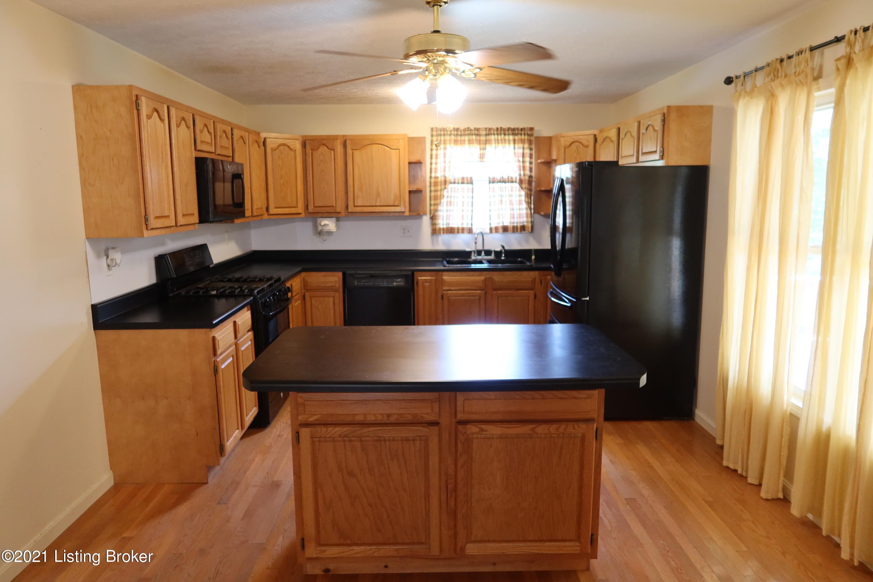 413 Fentress Lookout Road Falls Of Rough, KY 40119 - Photo 24 of 57 2021-07-13 23.50.47