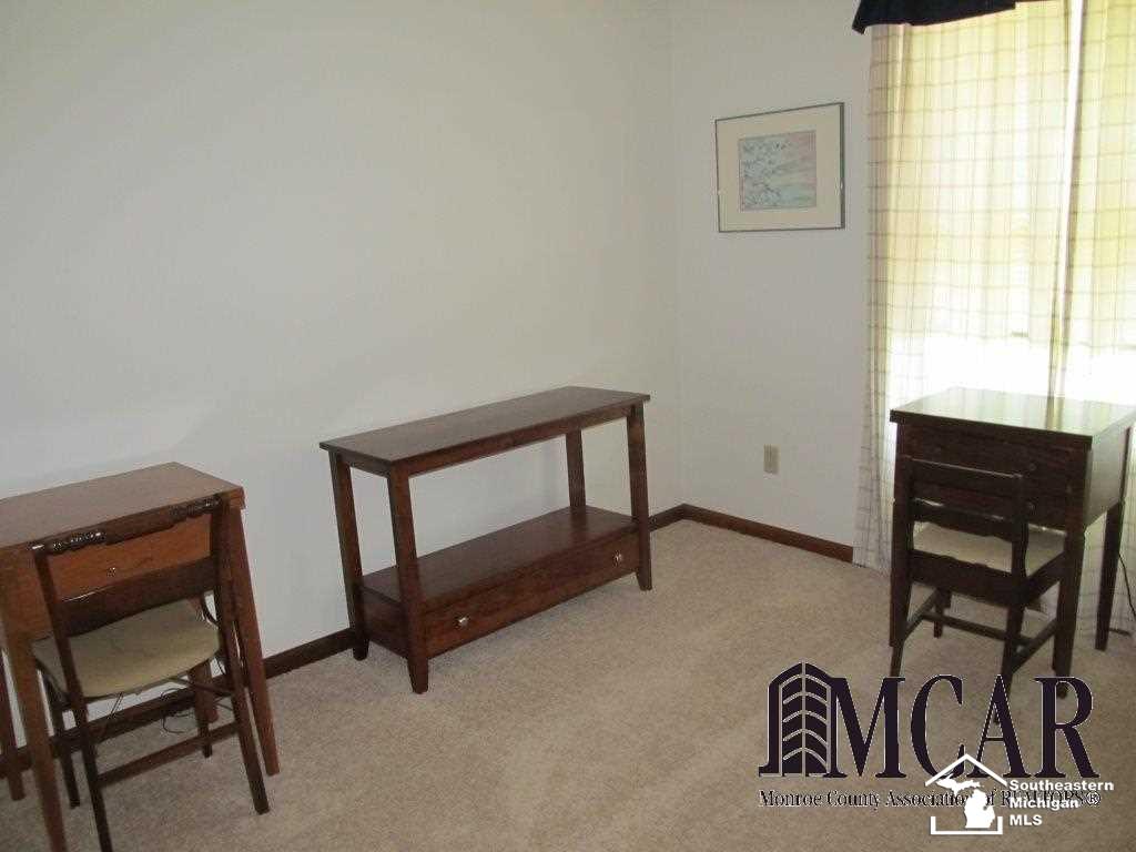 2590 Sandpiper Road Lambertville, MI 48144 - Photo 11 of 18 Gallery Image 11
